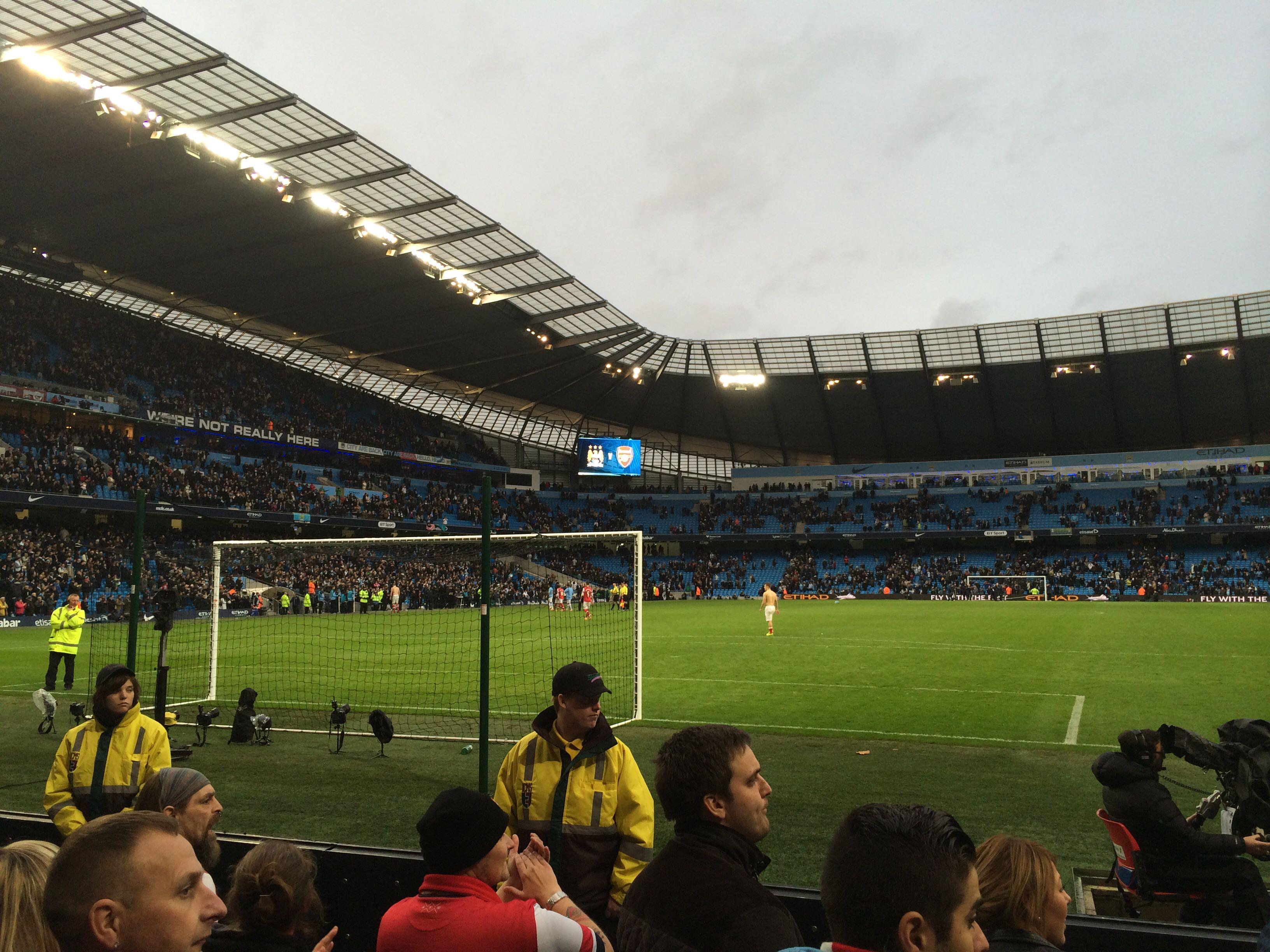 挺身而出 挺身而出